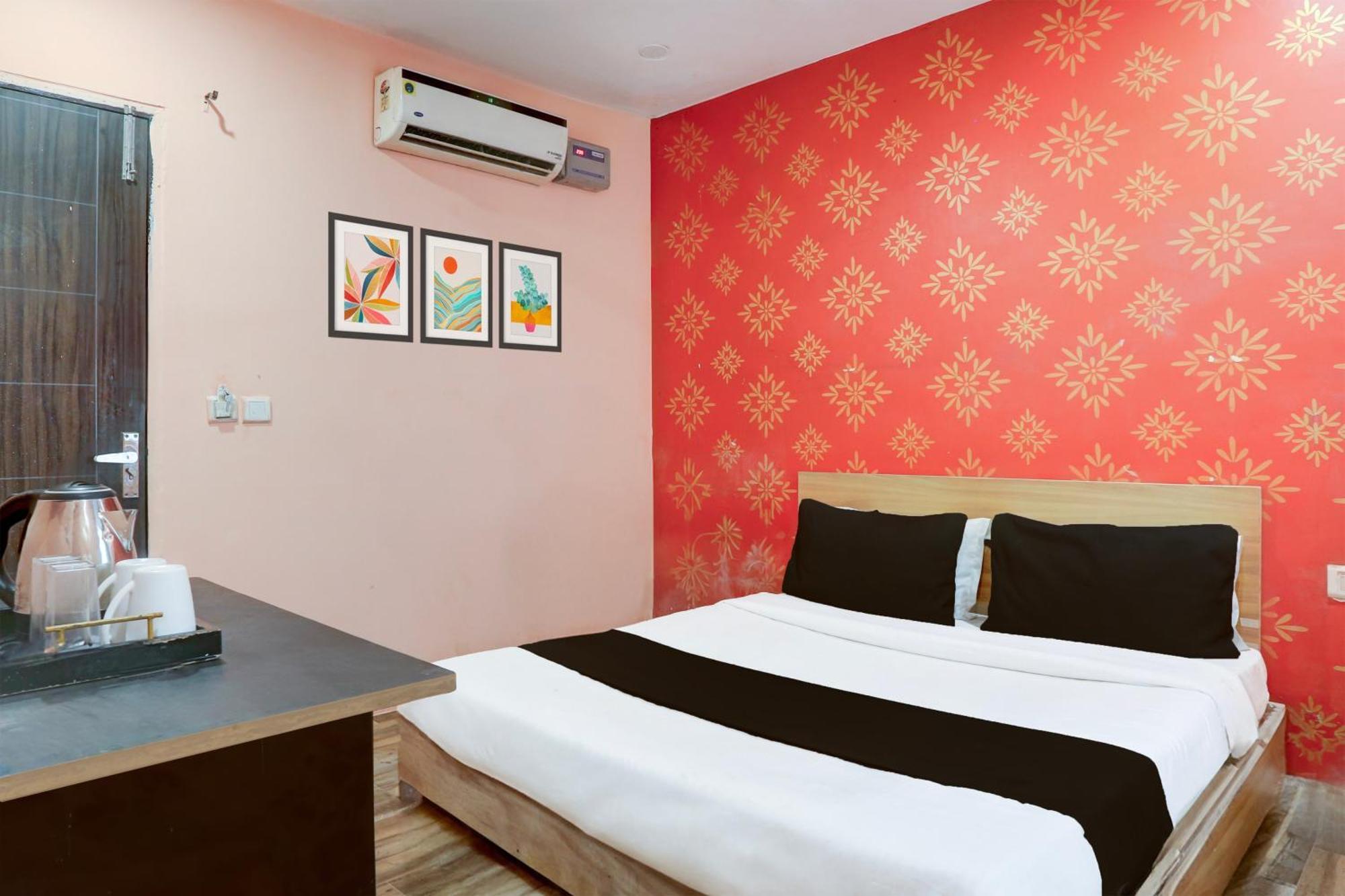 Super Hotel O S J Residency Delhi  Exterior photo